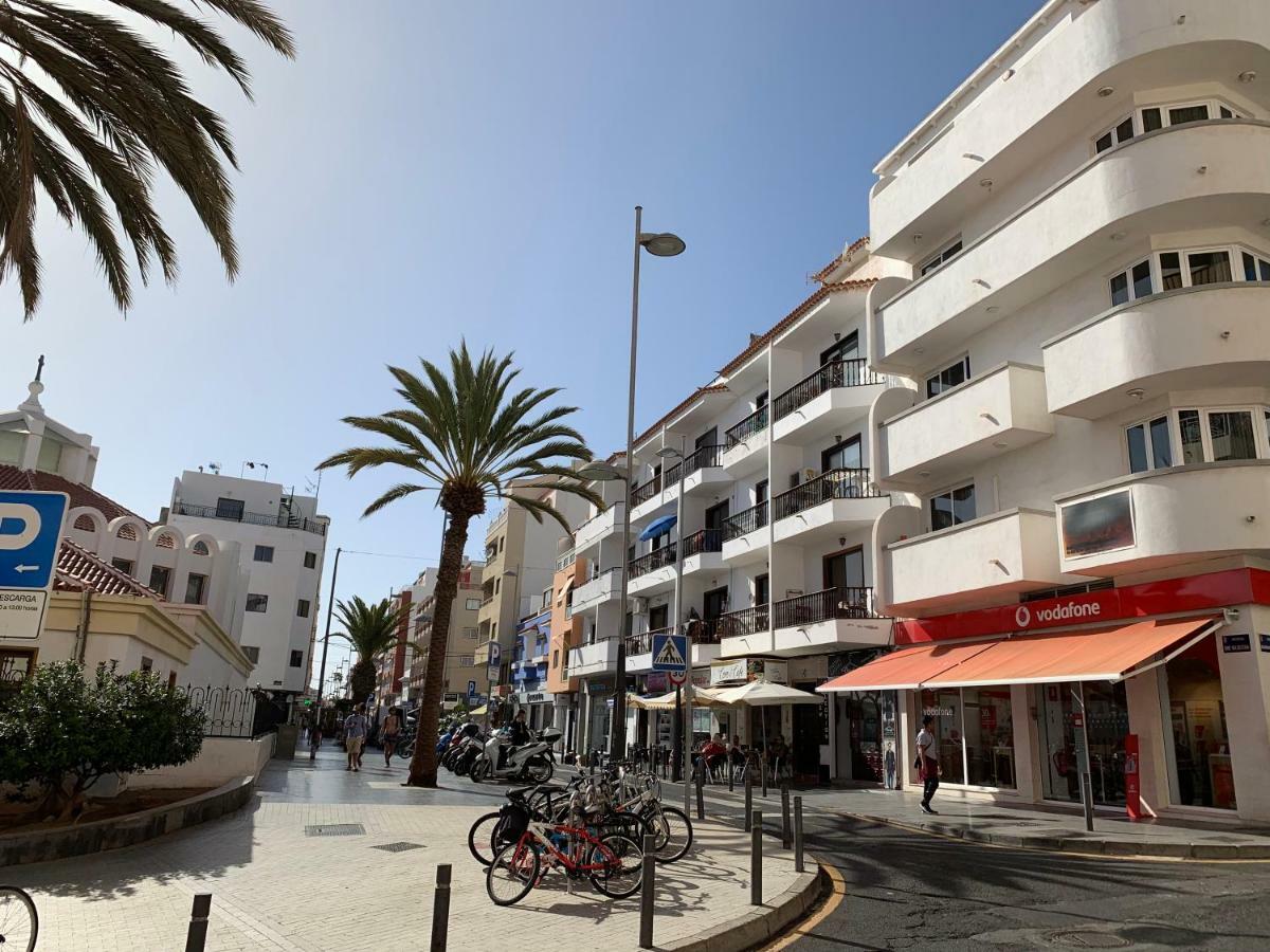 Avenida de Suecia, Los Cristianos FREE WIFI Arona  Exterior foto